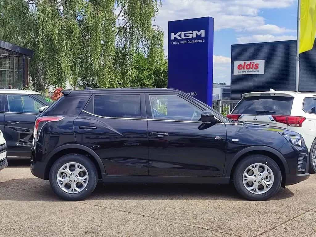 KGM Tivoli 1.5T 2WD MT Nomad null-photo-4
