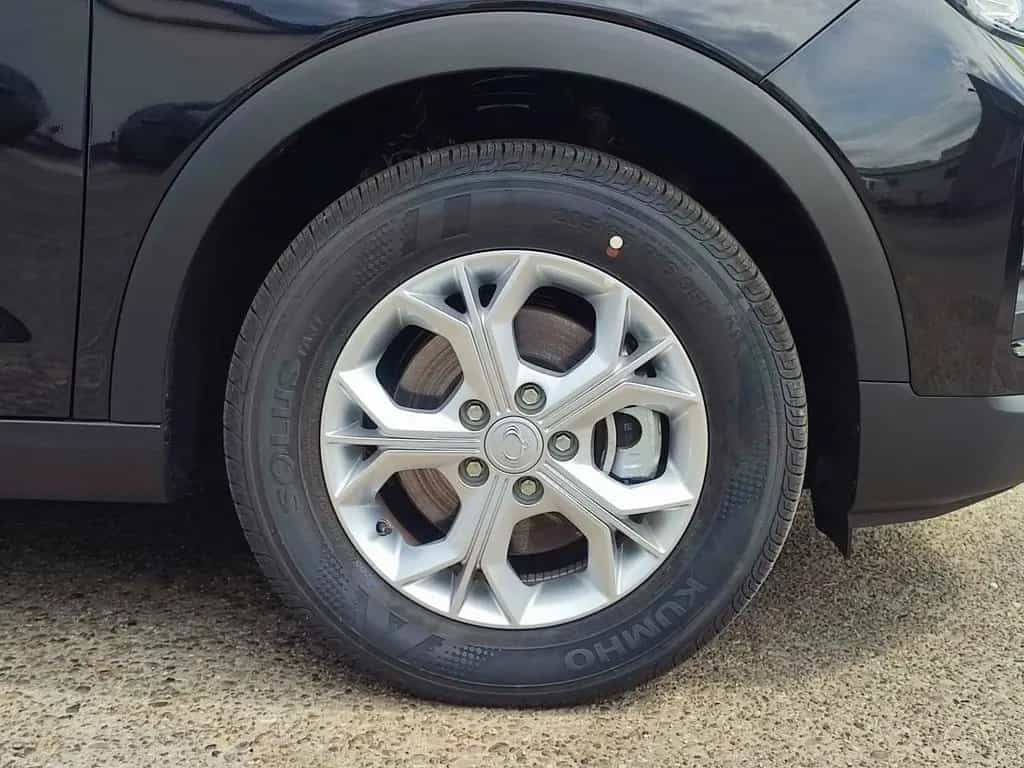 KGM Tivoli 1.5T 2WD MT Nomad null-photo-6