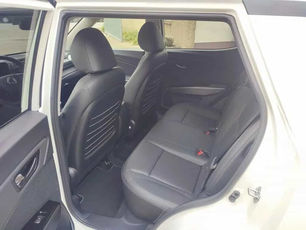 KGM Tivoli 1.5 T-GDI 2WD 6AT Lux / Leder 06/2025-photo-11