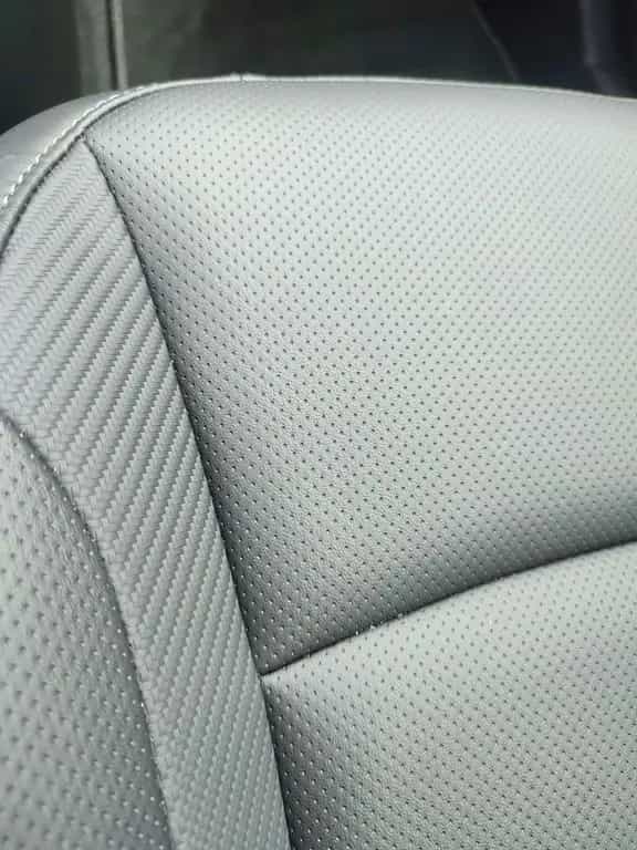 KGM Tivoli 1.5 T-GDI 2WD 6AT Lux / Leder 06/2025-photo-18