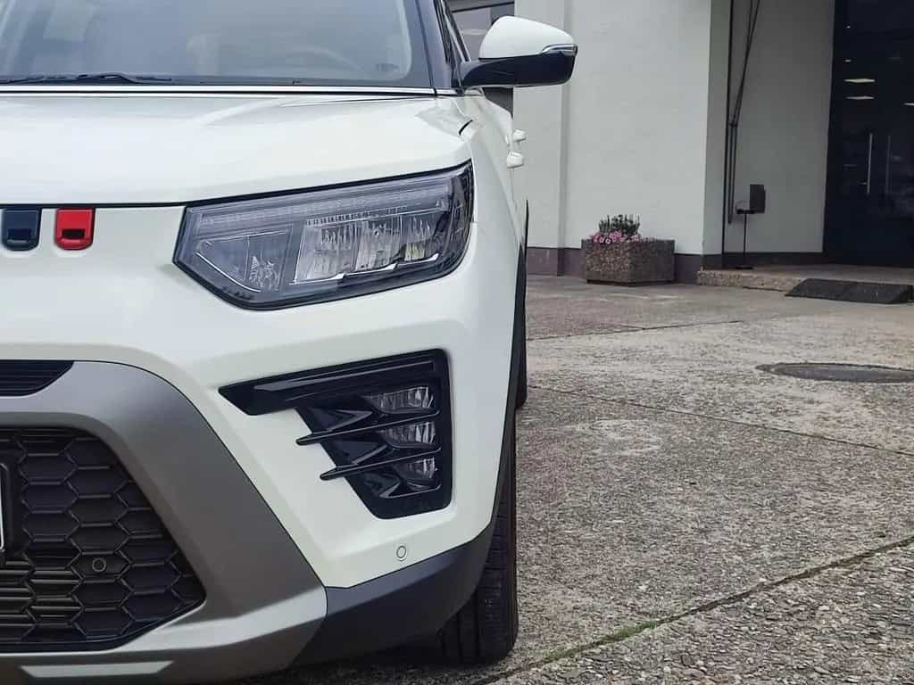 KGM Tivoli 1.5 T-GDI 2WD 6AT Lux / Leder 06/2025-photo-3