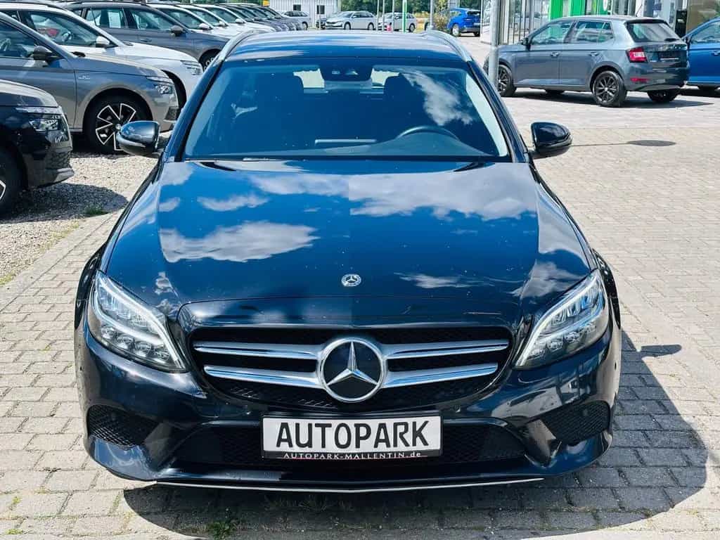 Mercedes-Benz C-Class 300-Klasse T-Modell *AVANTGARDE*LED*AHK*NAVI* 03/2019-photo-1