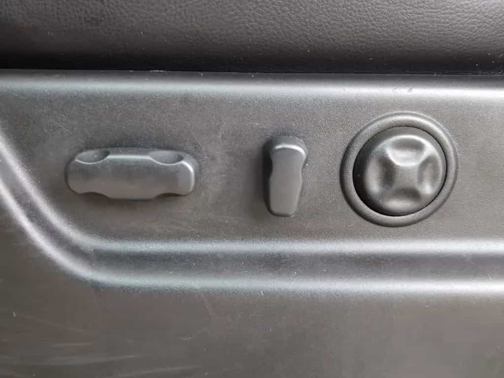 Cadillac 6.2 V8 /Bose/AHK/Sitzlüftung/Kamera/DAB 08/2006-photo-10
