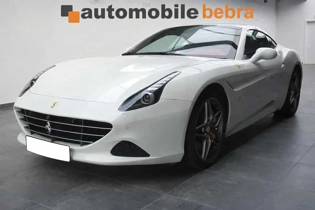 Ferrari California T 3.9 V8 Handling Speciale Carbon 08/2017-photo-0