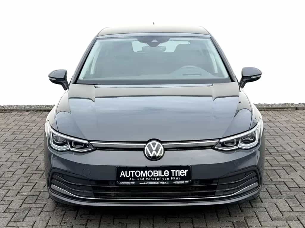 Volkswagen Golf 8 Lim. 1.5 TSI /NAVI/LED/ACC/HUD/CAM/GARANT 01/2023-photo-1