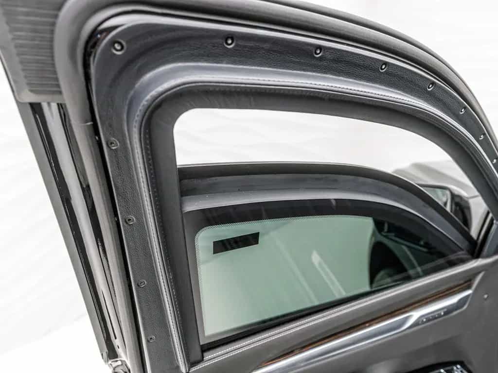 Cadillac Escalade ESV*Premium Luxury*ARMORED B6 null-photo-17