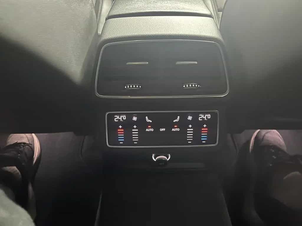 Audi A6 Avant 40 TDI sport LEDER/NAVI/VIRTAUL COCKPIT 06/2020-photo-14