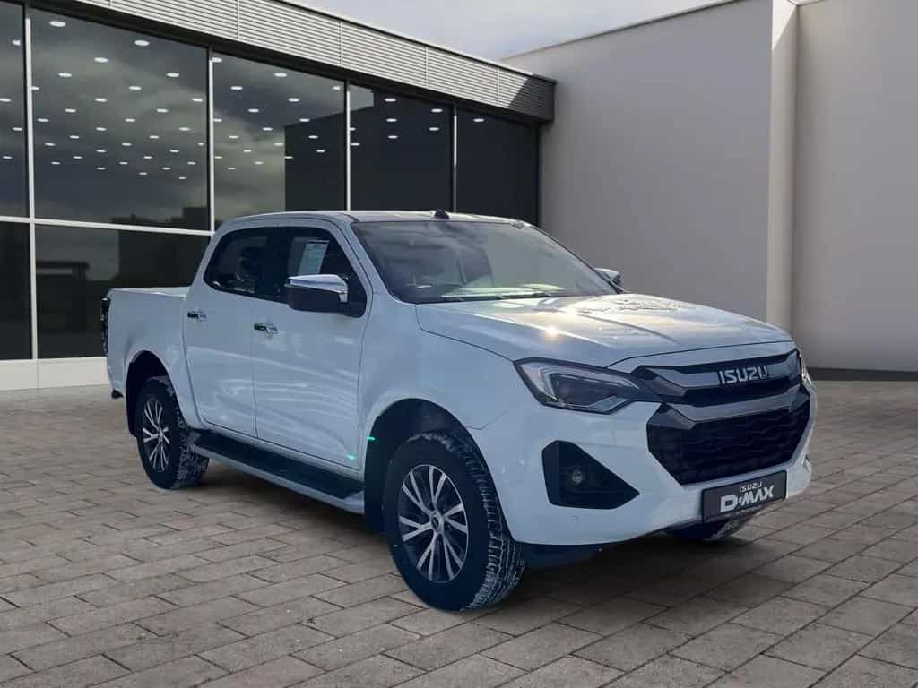 Isuzu D-Max Double Cab 4WD LSE Anhängerkupplung Laderr 01/2026-photo-7