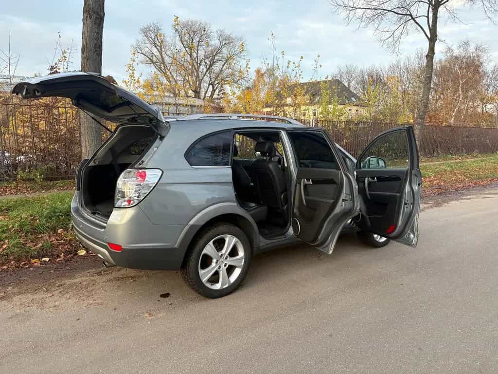 Chevrolet Captiva 2.2 D LTZ 4WD AUTOMATIK KLIMA ALU 03/2013-photo-7