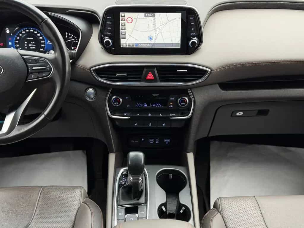 Hyundai SANTA FE 4WD Automatik Leder ACC Spur Memo 19" 11/2020-photo-18
