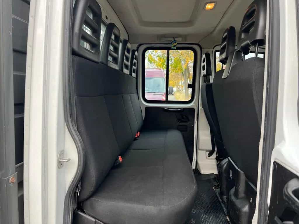 Iveco Other Daily  Doppelkabine 33 S ... TÜV-Neu 7 Sitz 09/2015-photo-15
