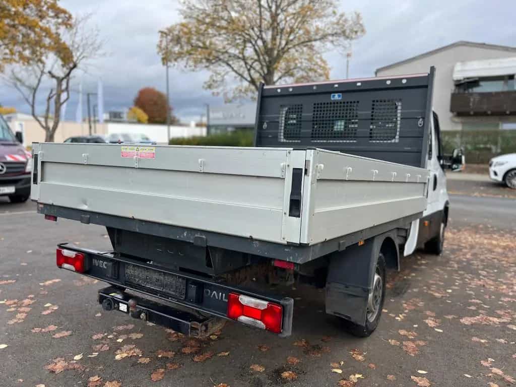 Iveco Other Daily  Doppelkabine 33 S ... TÜV-Neu 7 Sitz 09/2015-photo-5