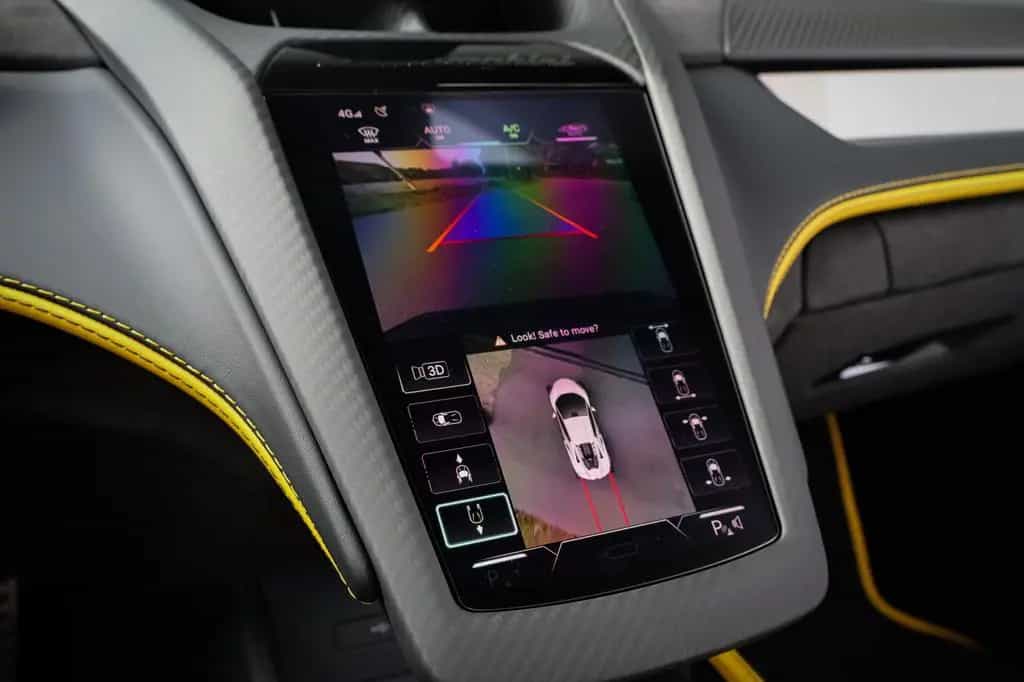Lamborghini Revuelto | LIFT | CARBON IN & EXTERIEUR | PASSEN 01/2026-photo-19