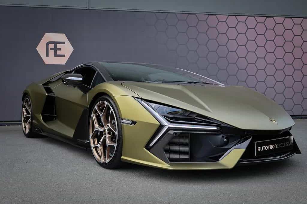 Lamborghini Revuelto | LIFT | CARBON IN & EXTERIEUR | PASSEN 01/2026-photo-6