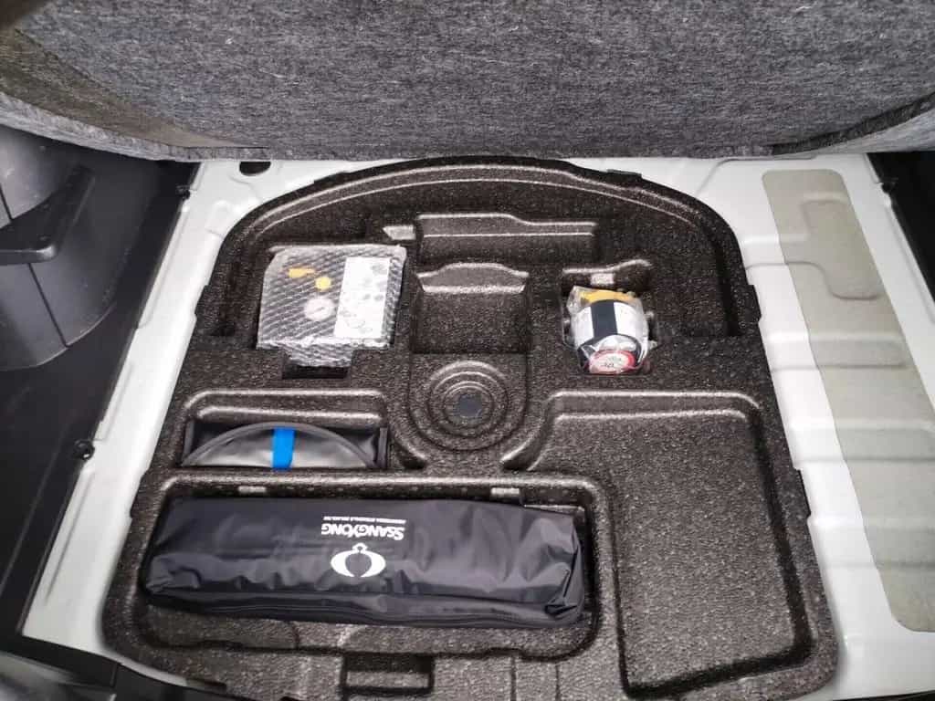 Ssangyong XLV 1.6d 2WD TETTO-NAVI-XENO 08/2018-photo-8