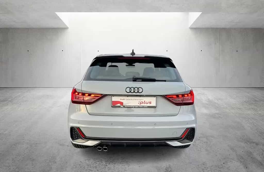 Audi A1 Sportback 40 TFSI Sline Competition S-tronic 11/2022-photo-4