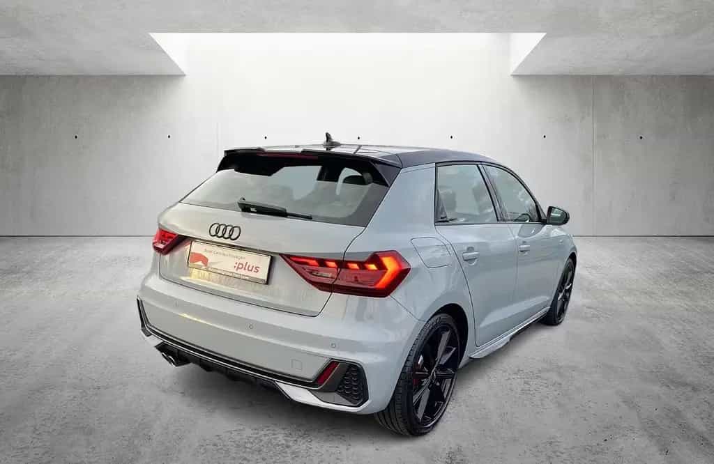 Audi A1 Sportback 40 TFSI Sline Competition S-tronic 11/2022-photo-5