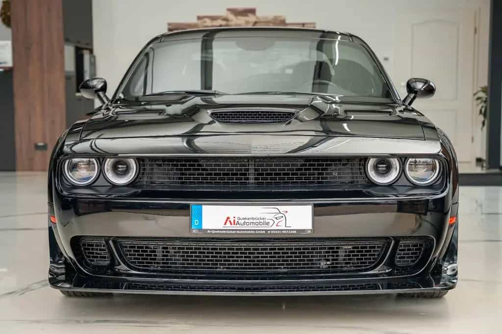 Dodge Challenger 5,7 HEMI V8 Widebody Leder LED 04/2021-photo-1