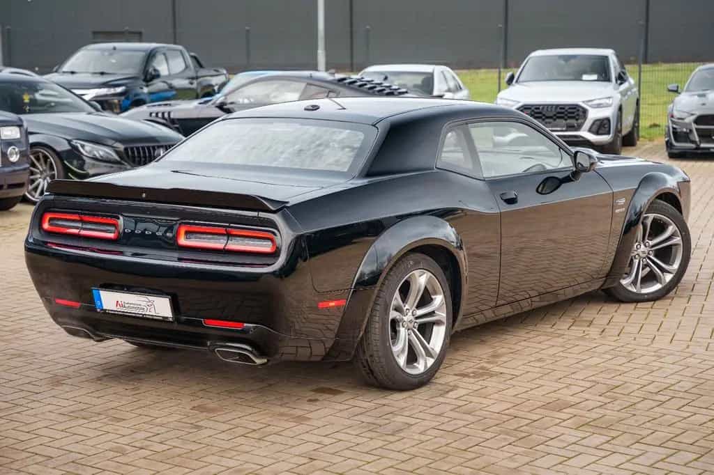 Dodge Challenger 5,7 HEMI V8 Widebody Leder LED 04/2021-photo-12