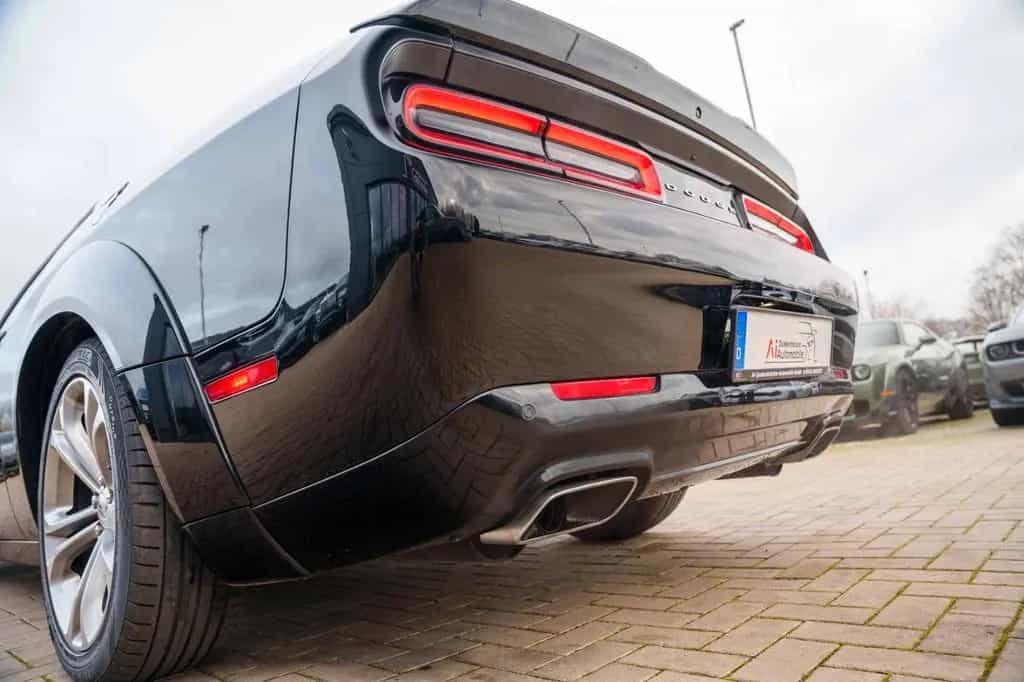Dodge Challenger 5,7 HEMI V8 Widebody Leder LED 04/2021-photo-15