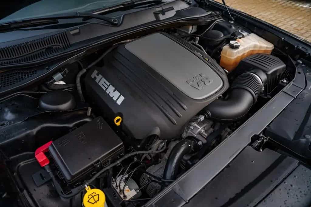 Dodge Challenger 5,7 HEMI V8 Widebody Leder LED 04/2021-photo-19
