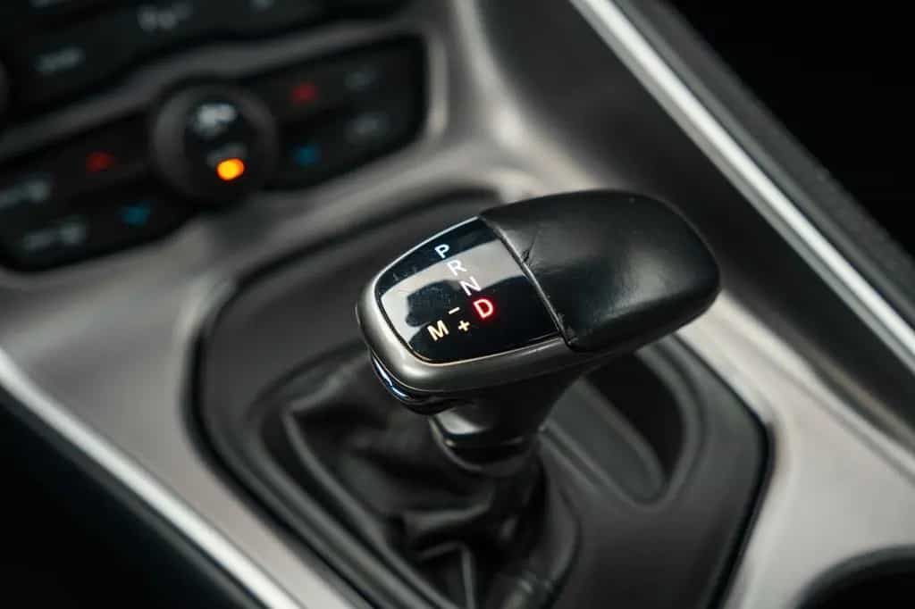 Dodge Challenger 5,7 HEMI V8 Widebody Leder LED 04/2021-photo-33