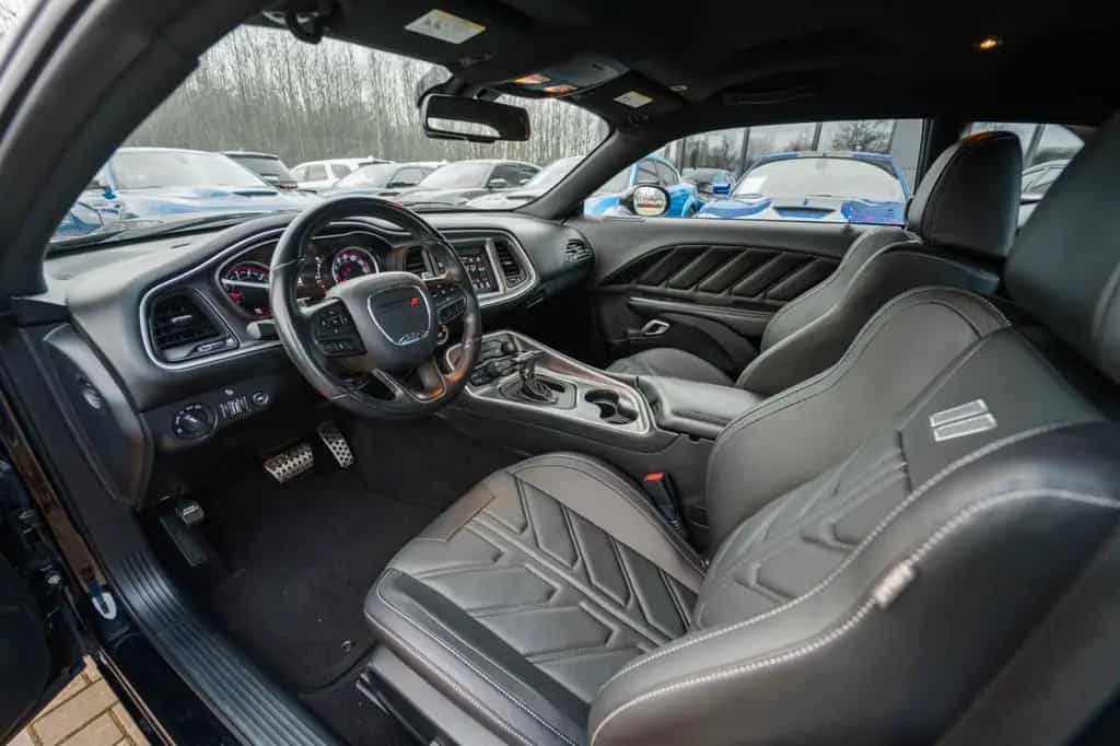 Dodge Challenger 5,7 HEMI V8 Widebody Leder LED 04/2021-photo-41