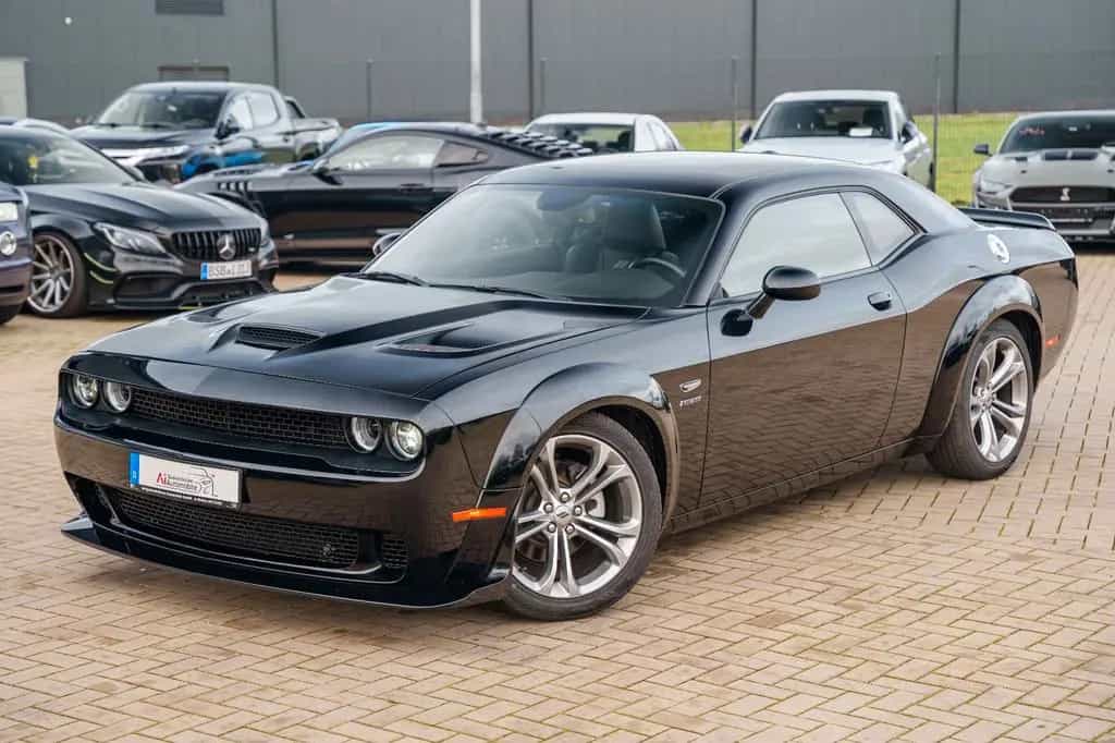 Dodge Challenger 5,7 HEMI V8 Widebody Leder LED 04/2021-photo-9