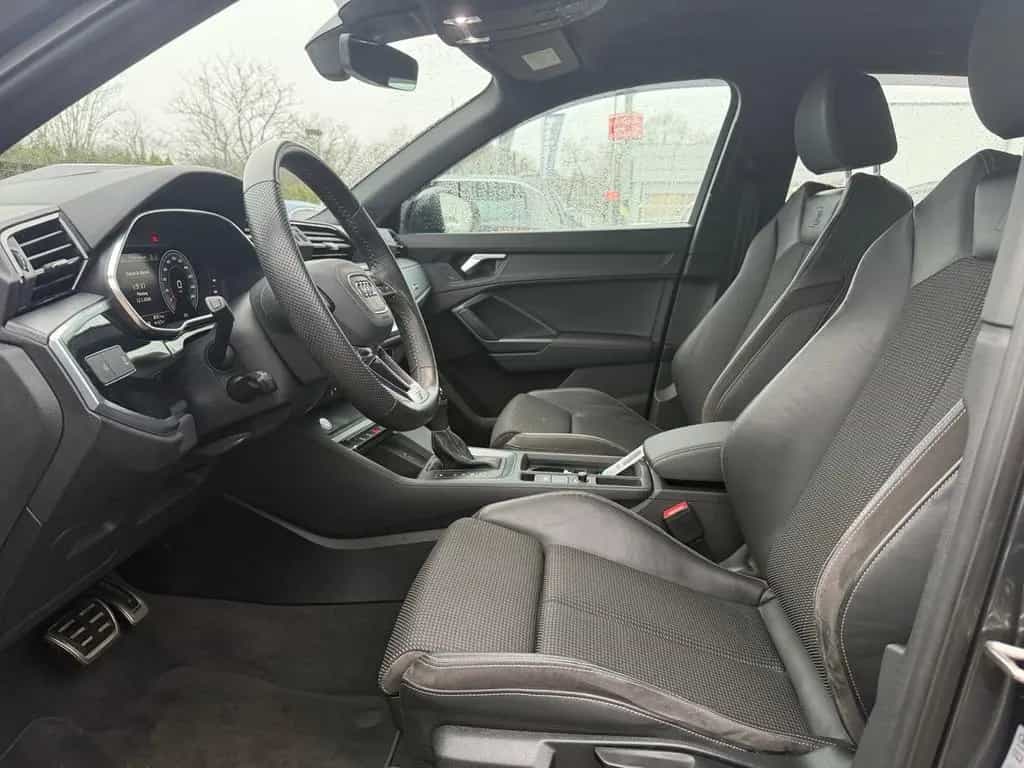 Audi Q3 40 2.0 TFSI S-tronic quattro S-Line NAVI LED 04/2019-photo-5
