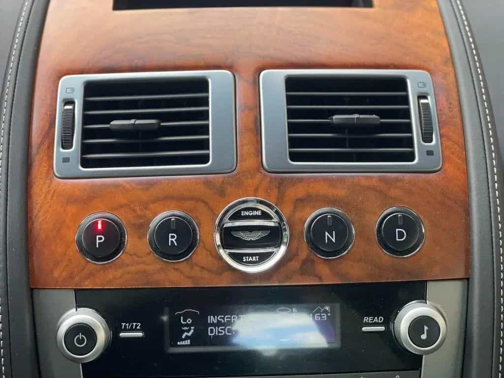 Aston Martin DB9 5.9-L V12 Touchtronic/Cruise control/470 PK/ 06/2011-photo-11