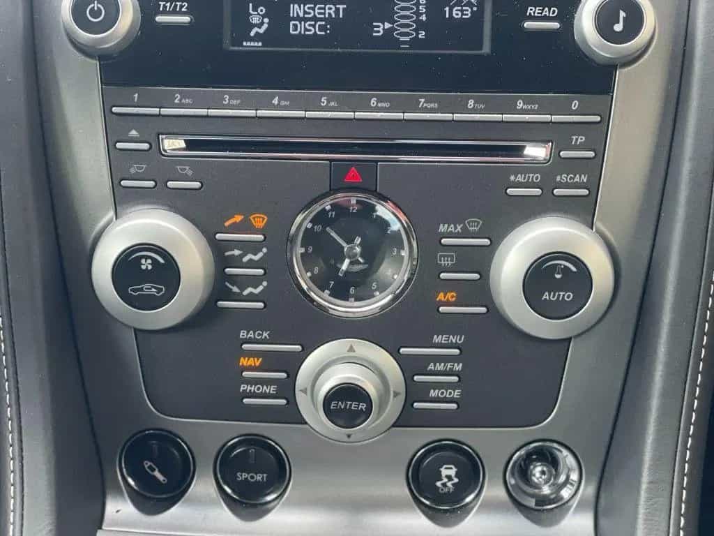 Aston Martin DB9 5.9-L V12 Touchtronic/Cruise control/470 PK/ 06/2011-photo-13