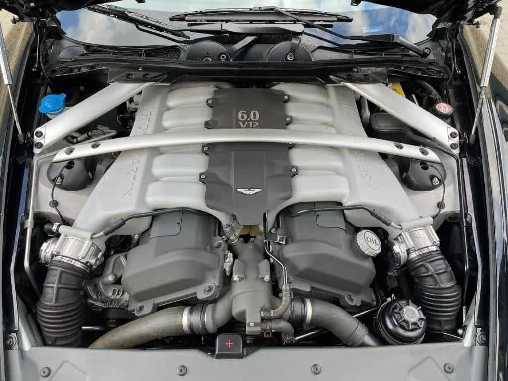 Aston Martin DB9 5.9-L V12 Touchtronic/Cruise control/470 PK/ 06/2011-photo-28