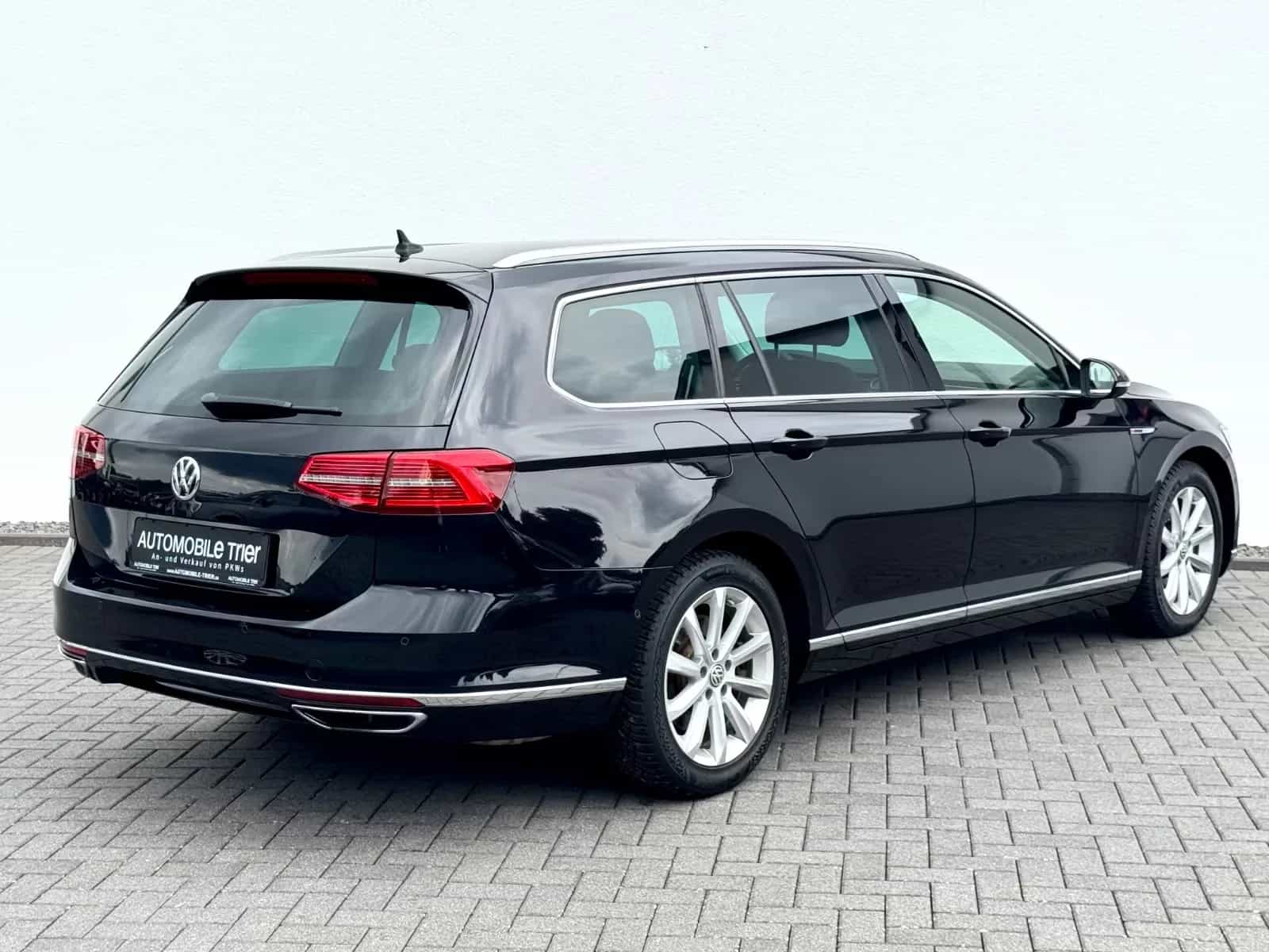 Volkswagen Passat Variant 09/2016-photo-4