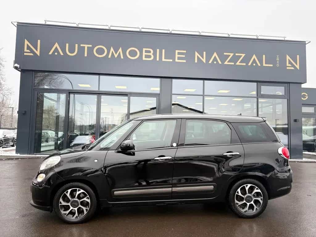 Fiat 500L *7 SITZER*NAVI*TEILLEDER*KLIMAAUTOMATIK* 08/2016-photo-10