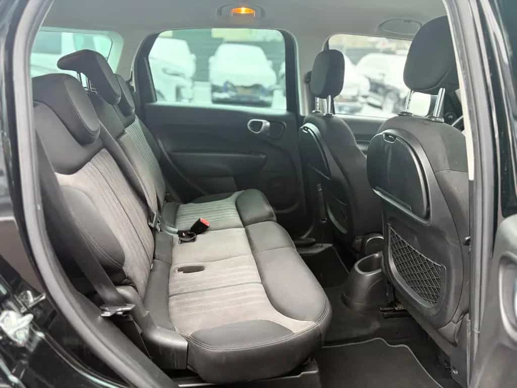 Fiat 500L *7 SITZER*NAVI*TEILLEDER*KLIMAAUTOMATIK* 08/2016-photo-17