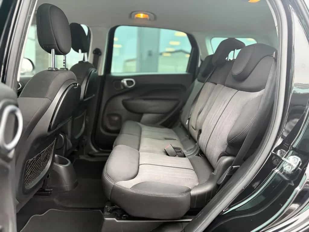 Fiat 500L *7 SITZER*NAVI*TEILLEDER*KLIMAAUTOMATIK* 08/2016-photo-19