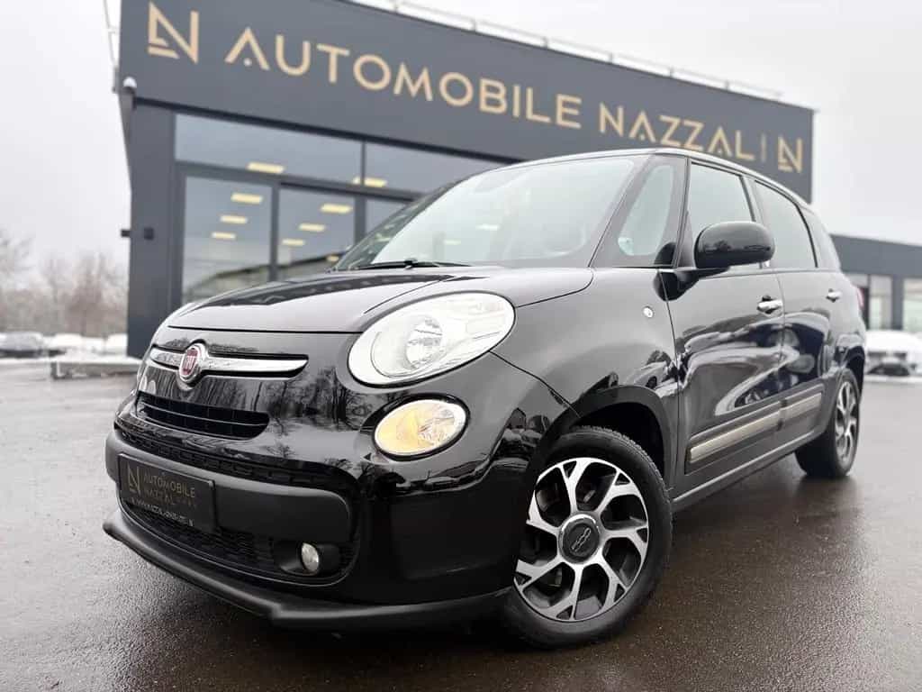 Fiat 500L *7 SITZER*NAVI*TEILLEDER*KLIMAAUTOMATIK* 08/2016-photo-2