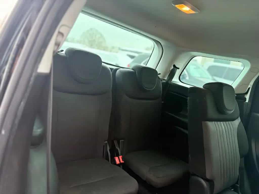 Fiat 500L *7 SITZER*NAVI*TEILLEDER*KLIMAAUTOMATIK* 08/2016-photo-20