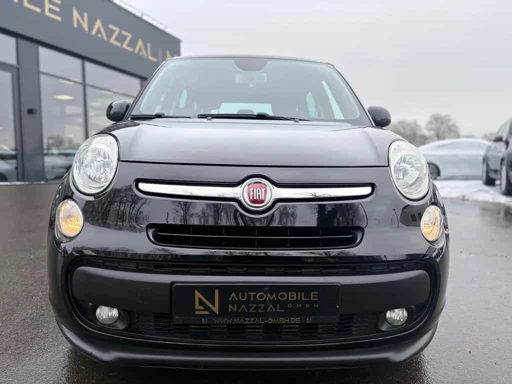 Fiat 500L *7 SITZER*NAVI*TEILLEDER*KLIMAAUTOMATIK* 08/2016-photo-3