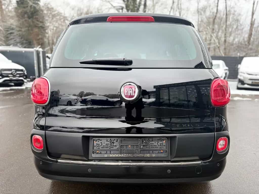 Fiat 500L *7 SITZER*NAVI*TEILLEDER*KLIMAAUTOMATIK* 08/2016-photo-7