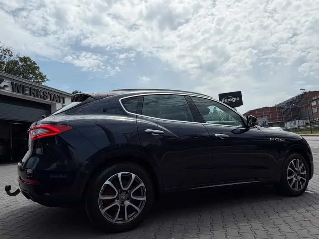 Maserati Levante Diesel Aut. 1 Hand - LED /// 12/2017-photo-11