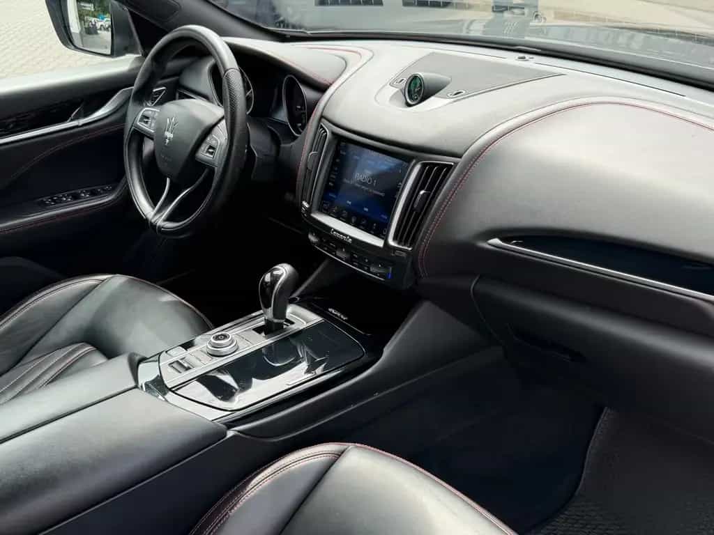 Maserati Levante Diesel Aut. 1 Hand - LED /// 12/2017-photo-16