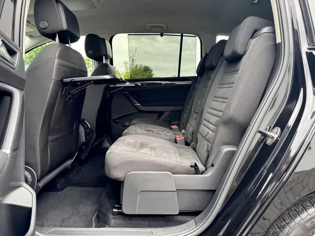 Volkswagen Touran 02/2016-photo-14