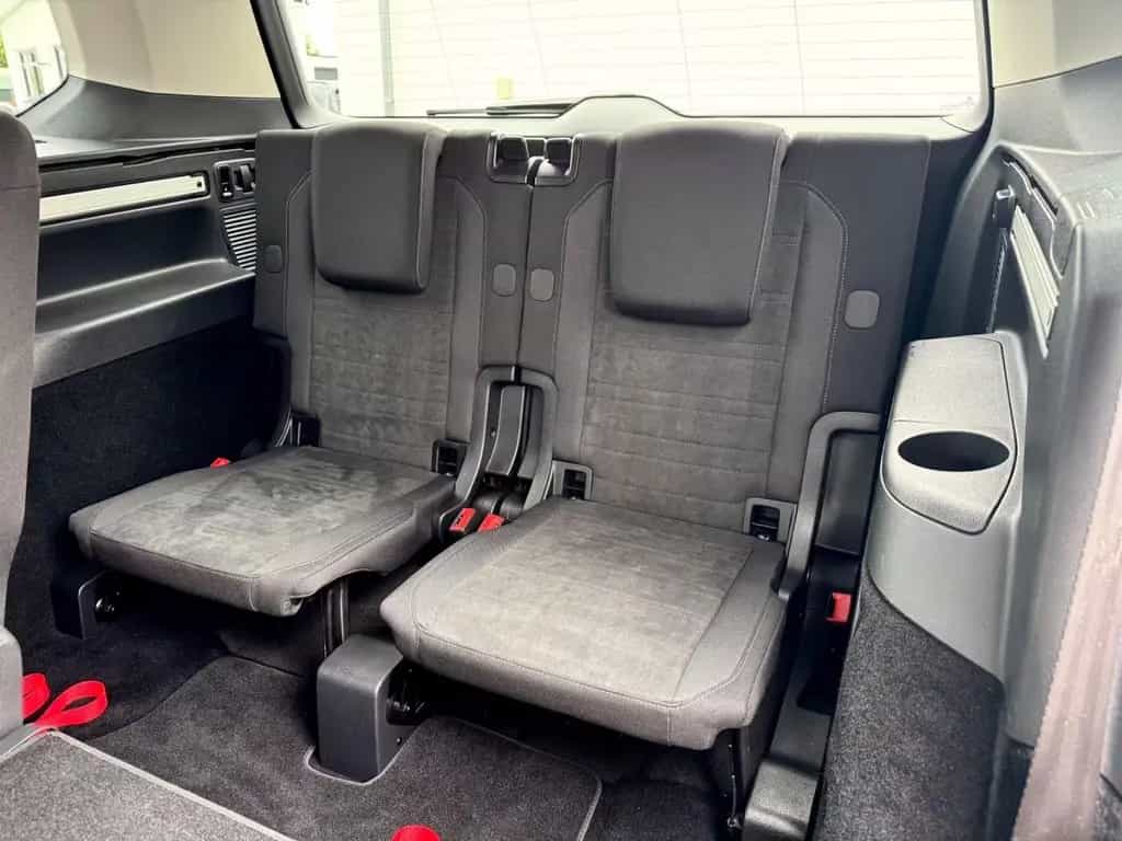 Volkswagen Touran 02/2016-photo-15