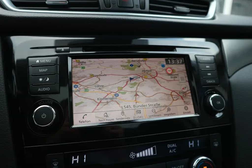 Nissan Qashqai Akari *2.HD/DCT/PANO/360°/LEDER/NAV/LED* 03/2021-photo-14