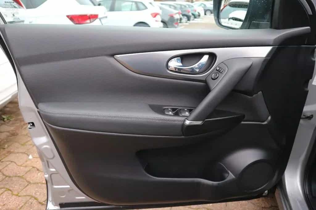 Nissan Qashqai Akari *2.HD/DCT/PANO/360°/LEDER/NAV/LED* 03/2021-photo-9