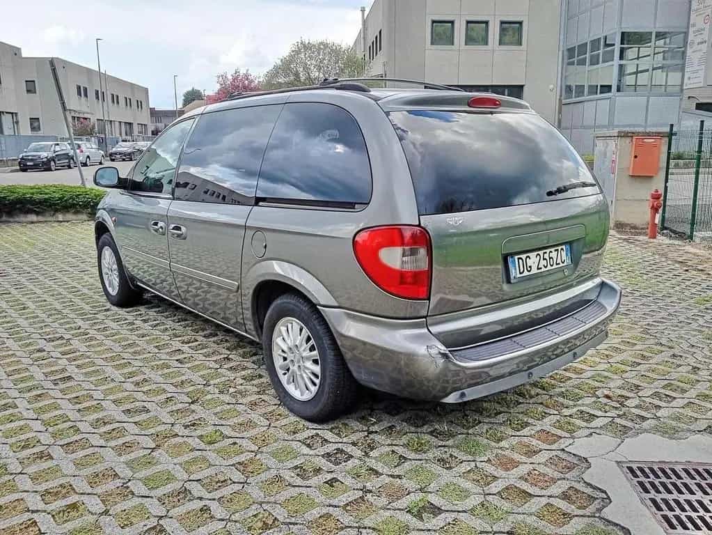 Chrysler Voyager 2.5 CRD 143Cv 7Posti*Pelle*Crui 03/2007-photo-3
