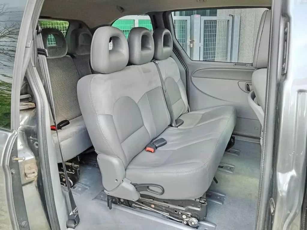 Chrysler Voyager 2.5 CRD 143Cv 7Posti*Pelle*Crui 03/2007-photo-9