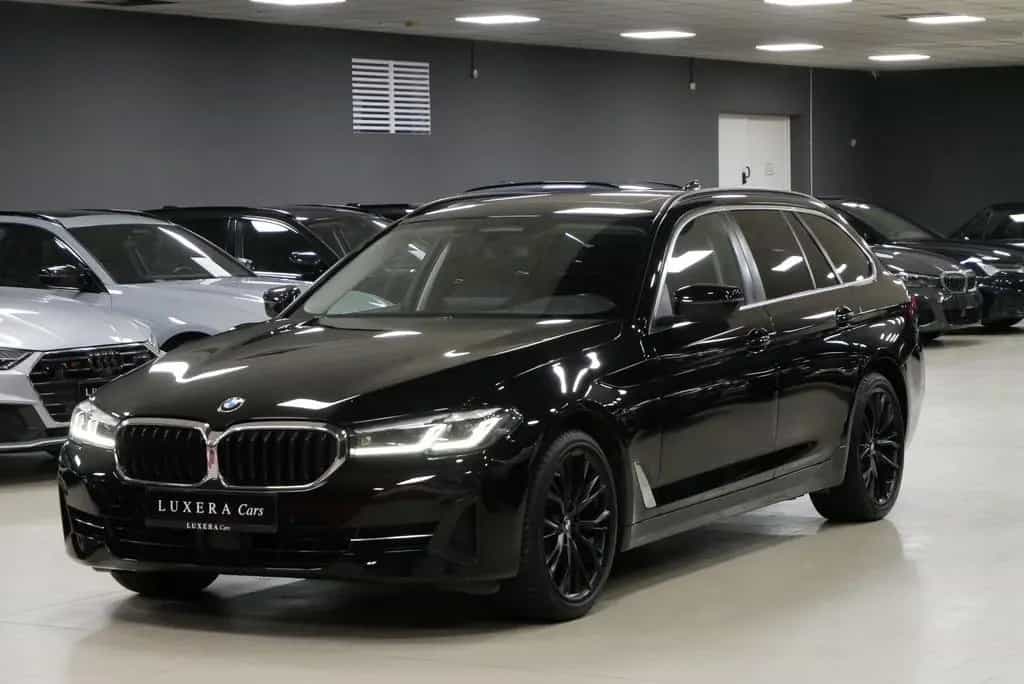 BMW 5 Series 520d xDrive Touring LED ACC 360° AHK PANO 04/2021-photo-1