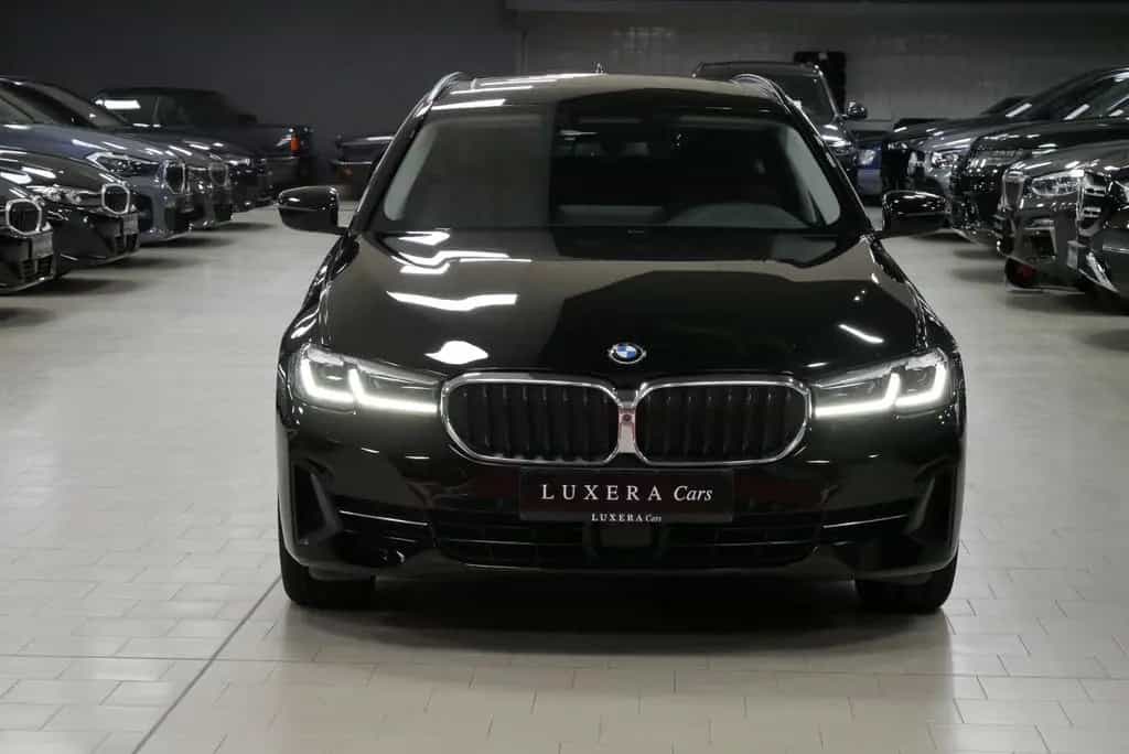 BMW 5 Series 520d xDrive Touring LED ACC 360° AHK PANO 04/2021-photo-2